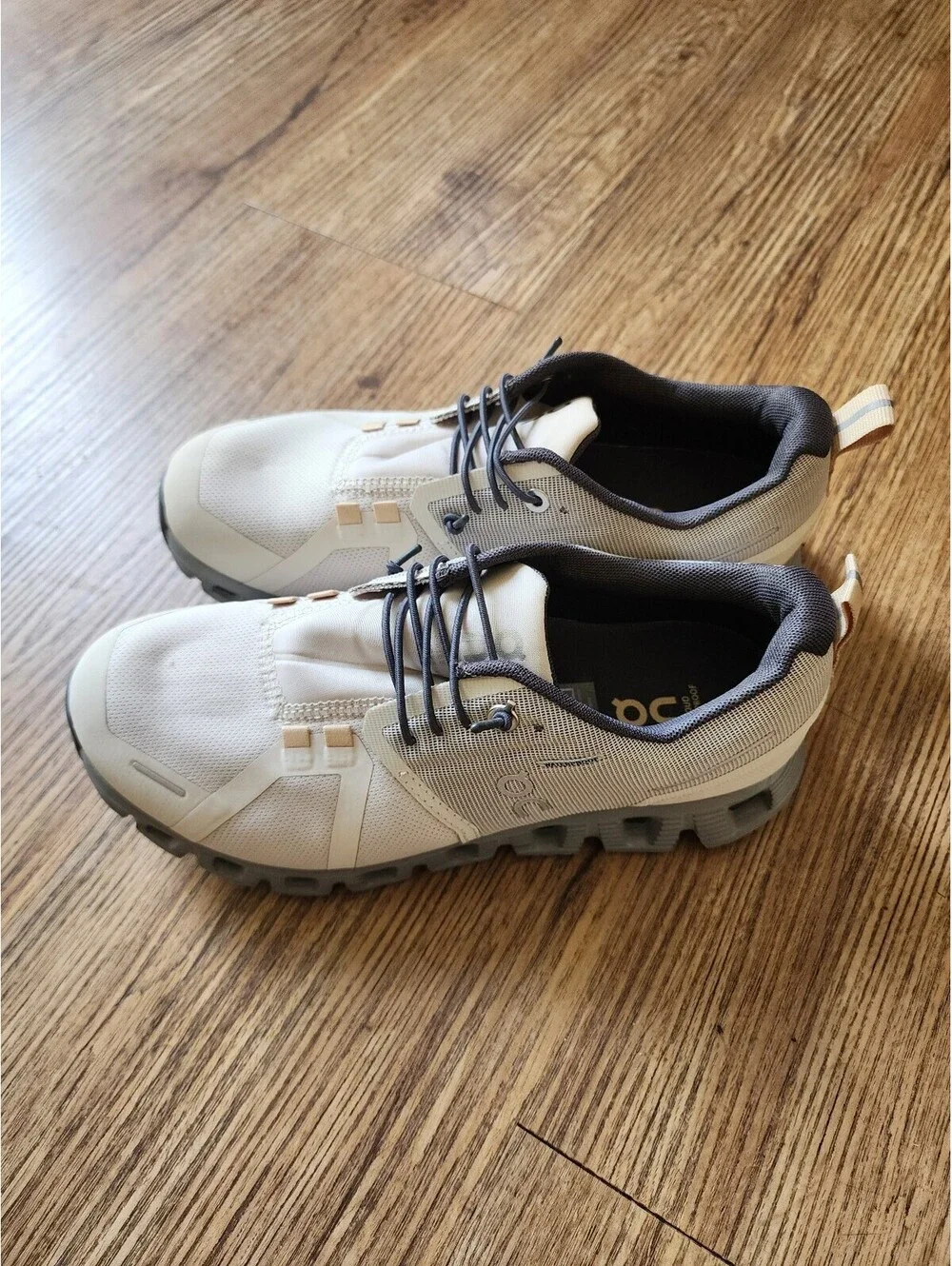 Size 6.5 Cloud Running Shoes Lightweight, Breathable, Beige with Gray Sole